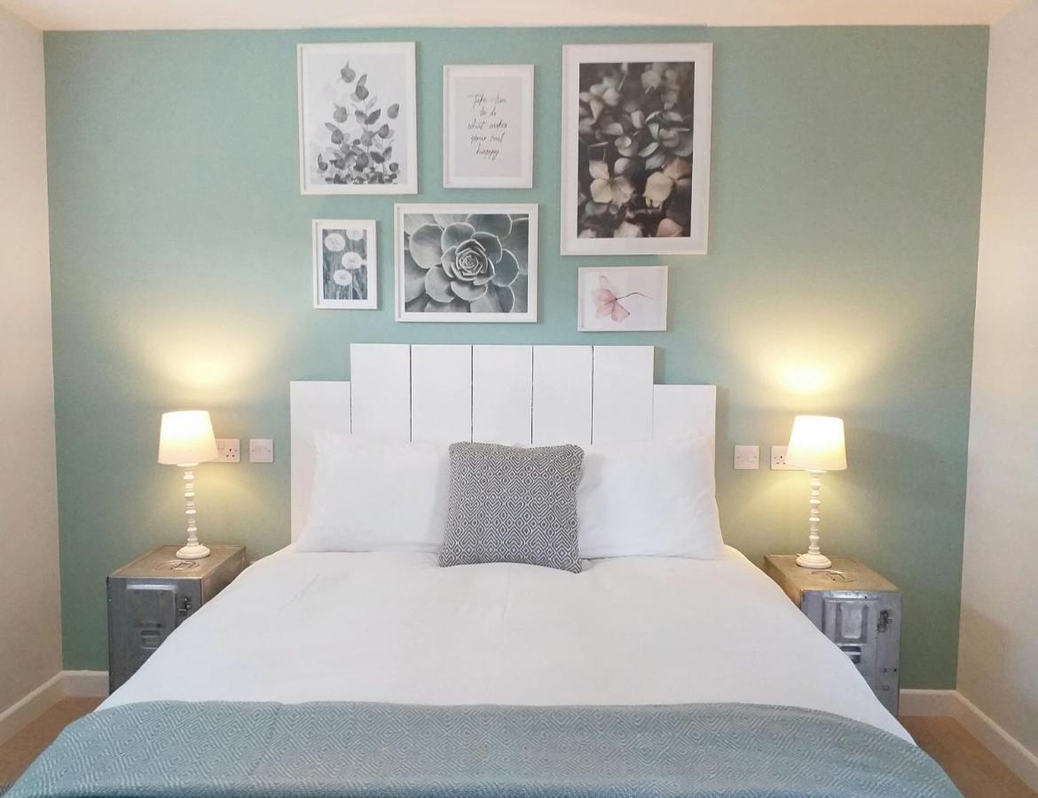 Lobhill Farmhouse Bed And Breakfast And Self Catering Accommodation Okehampton Bagian luar foto
