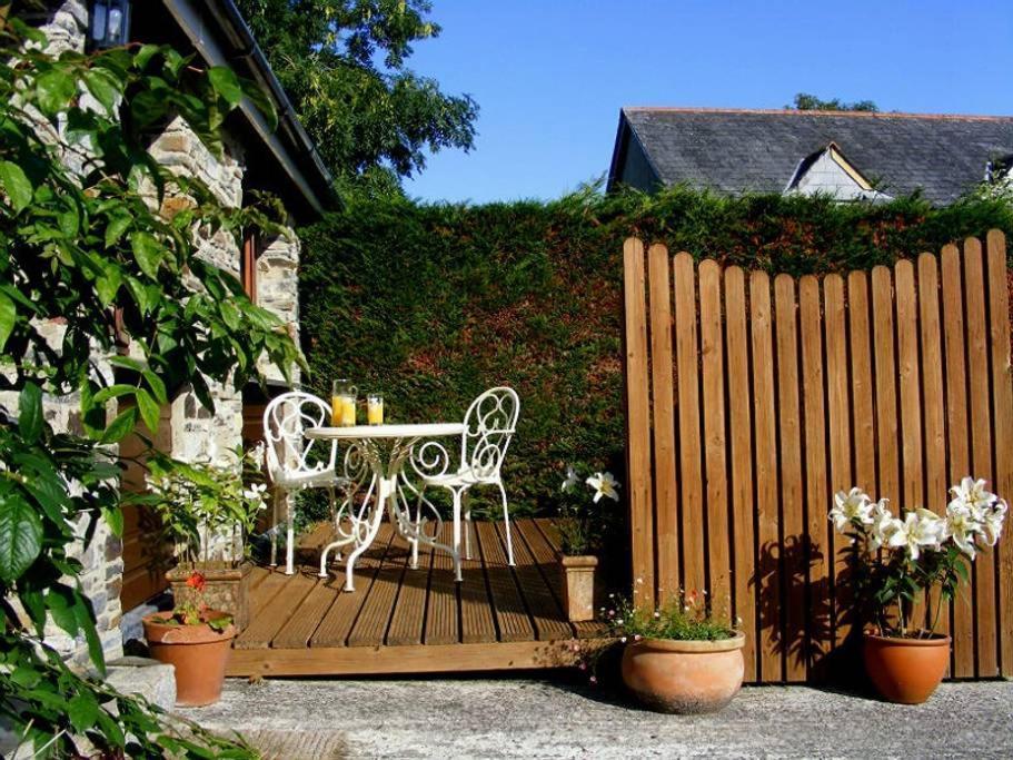 Lobhill Farmhouse Bed And Breakfast And Self Catering Accommodation Okehampton Ruang foto